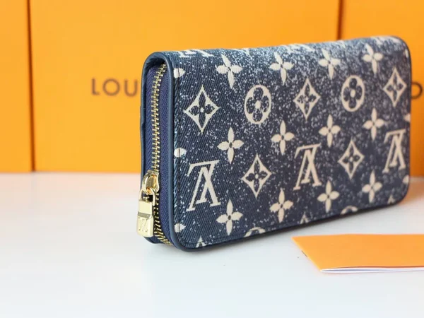 ヴィトン コンチネンタルウォレット デニム