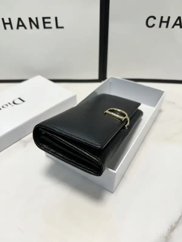 ディオール ロングウォレット