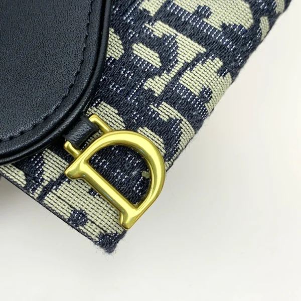 ディオール コンパクトウォレット