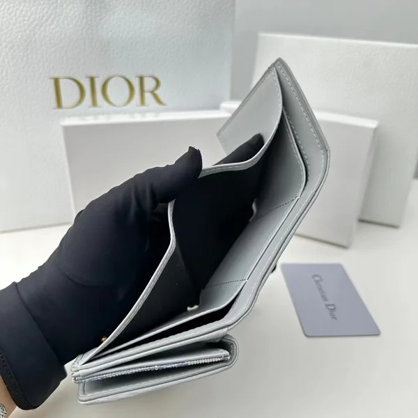 ディオール 財布 レディース