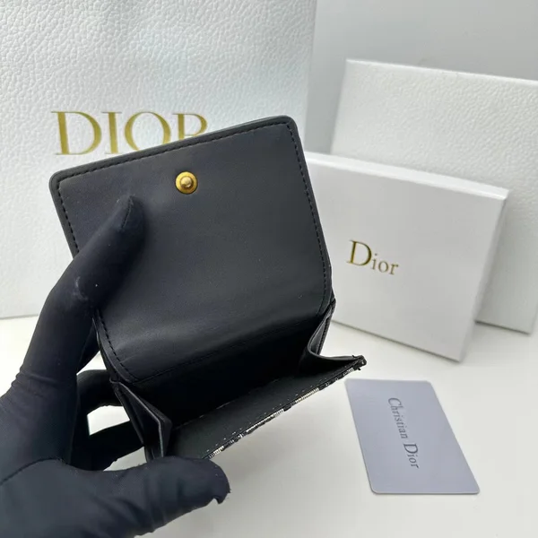 dior CDロゴ 財布