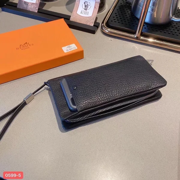 エルメスラウンドファスナー長財布