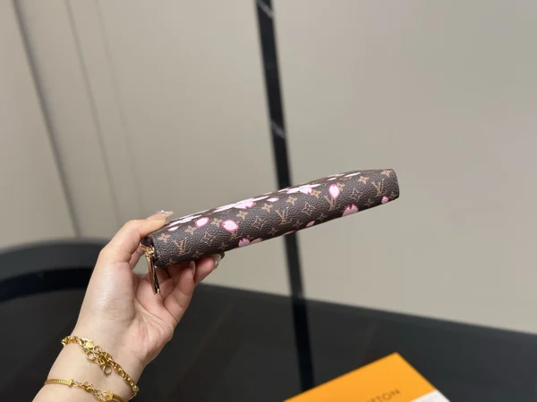 LV×TM サクラ 桜 長財布