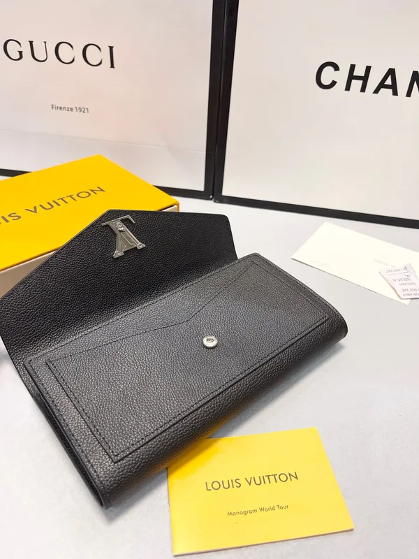 ブランド 財布 スーパーコピー