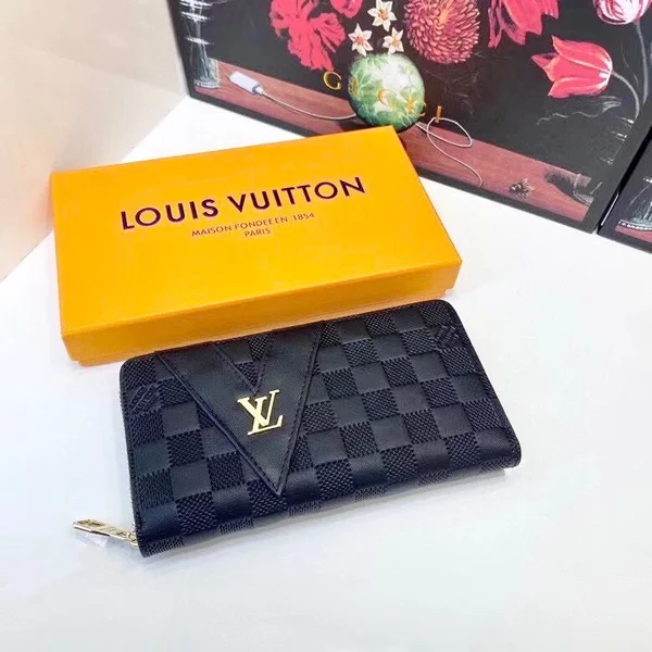 ルイヴィトン ジッピーウォレット メンズ