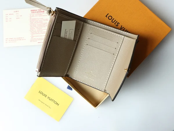 ルイヴィトン 三つ折り財布