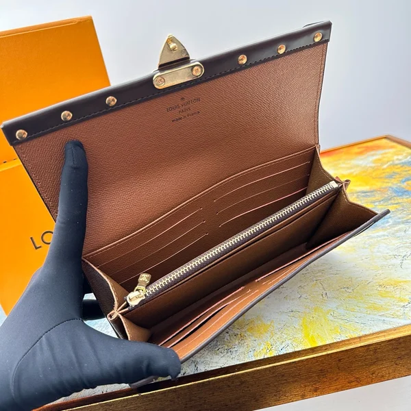 ヴィトン 財布 人気