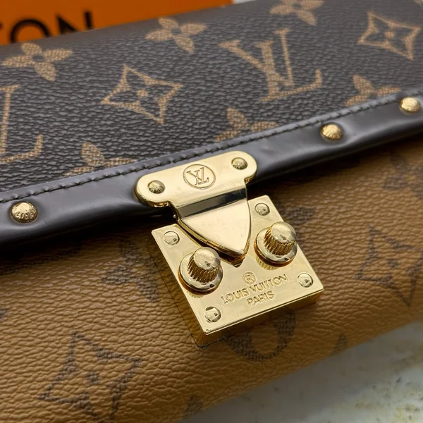 ルイヴィトン レディースウォレット