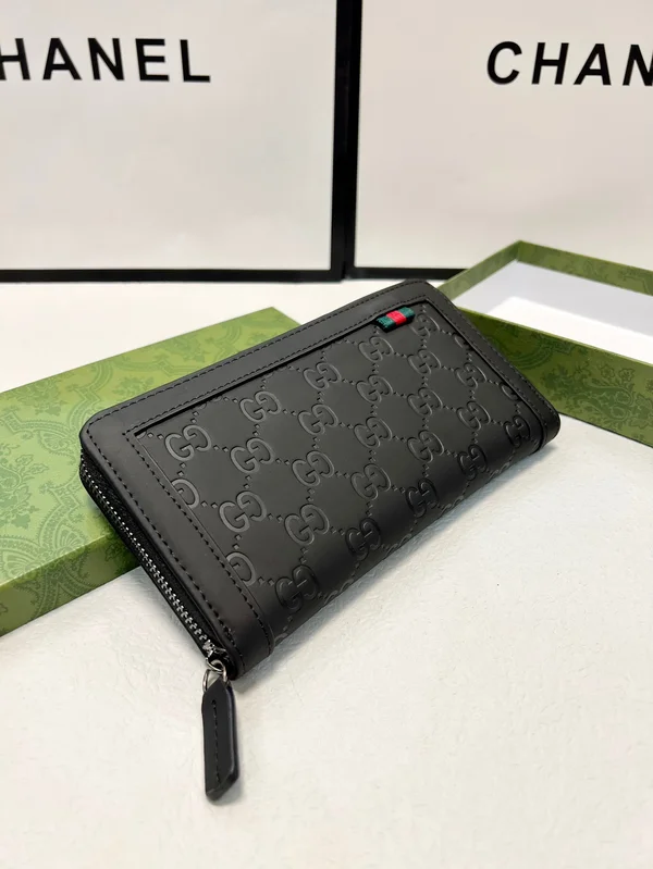 GUCCI 長財布 男 女