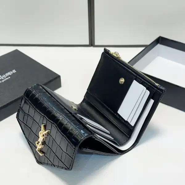 イブサンローラン 財布 二つ折り