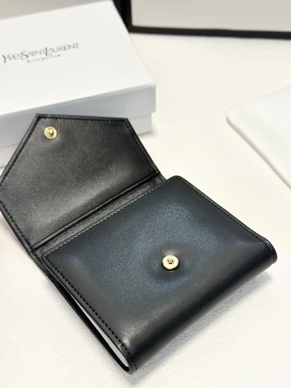 サンローラン 財布 レディース 誕生日プレゼント