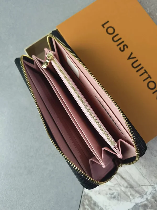 ルイヴィトン M12152 コピー