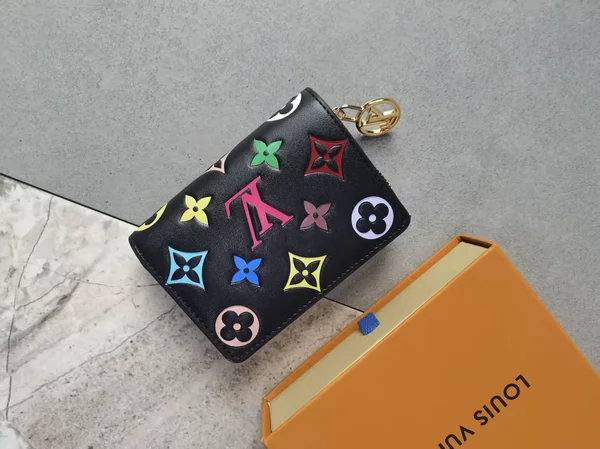 ルイヴィトン 村上隆 ポルトフォイユ ルー