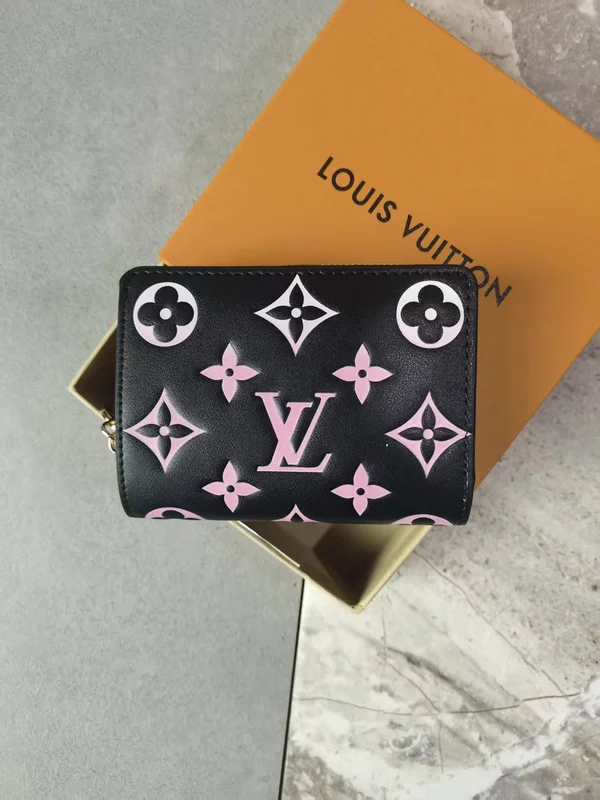 ルイ ヴィトン ポルトフォイユ ルー