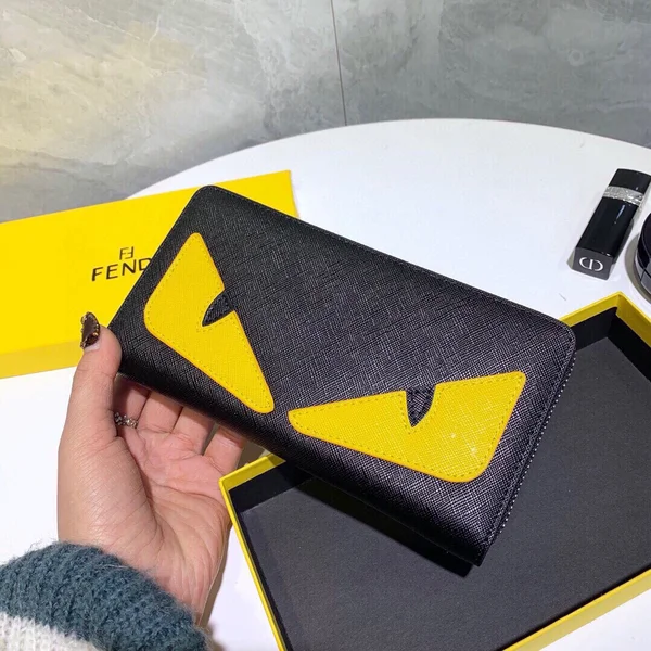フェンディバグズアイ 長財布