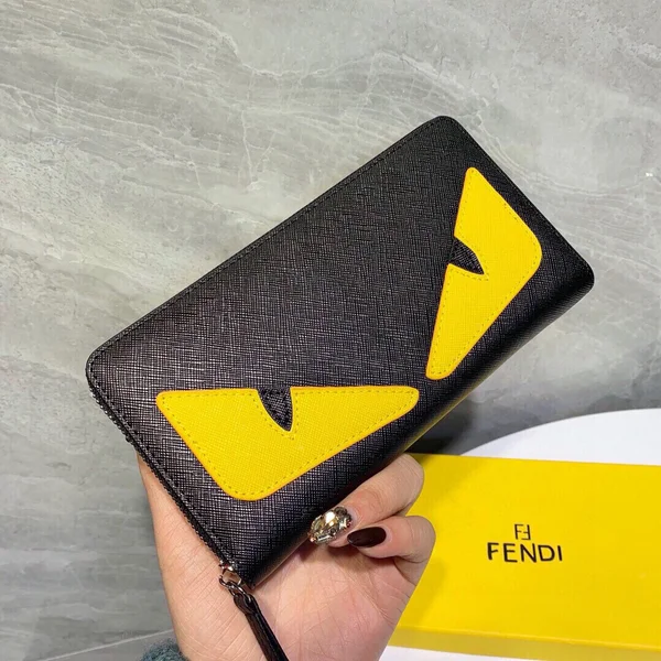 フェンディファスナー長財布