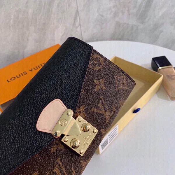 ルイヴィトン パラス 長財布