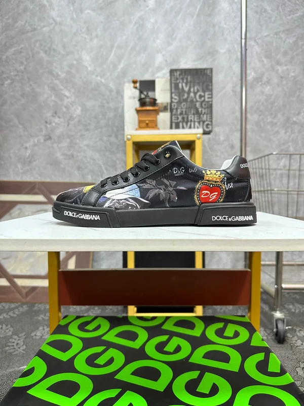 ドルチェ＆ガッバーナ スニーカー ペイント風