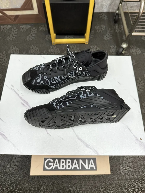 ドルチェアンドガッバーナ NS1スニーカー