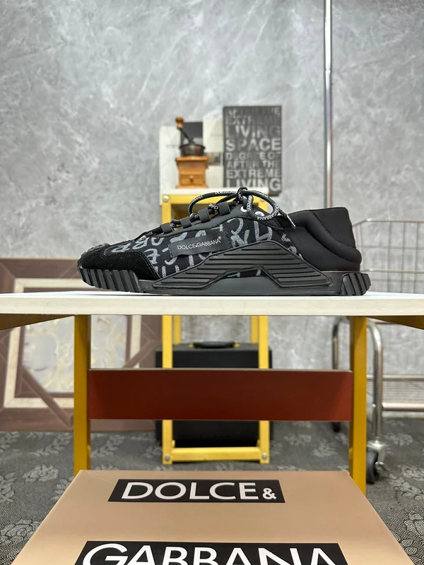 ドルチェアンドガッバーナ DG ロゴ スニーカー