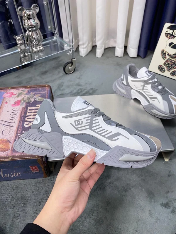 DOLCE&GABBANA カーフレザー スニーカー