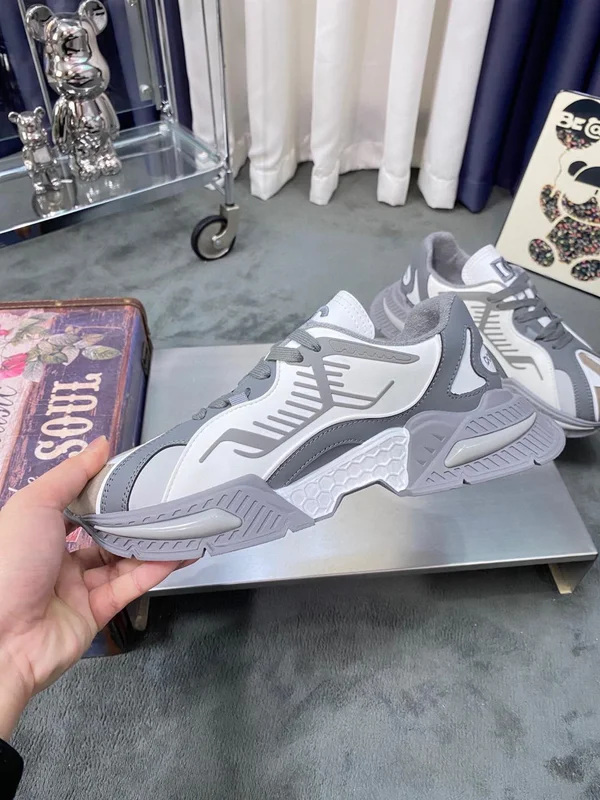 DOLCE&GABBANA カーフレザー スニーカー