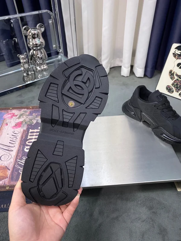 DOLCE&GABBANAエアマスター スニーカー