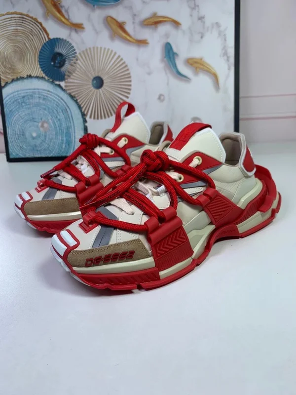 Dolce & Gabbana スペーススニーカー