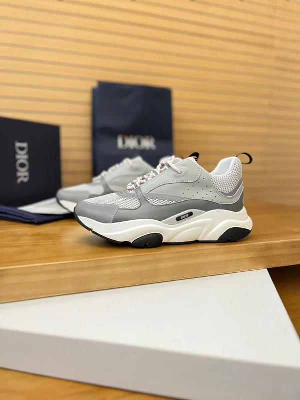 B22 メッシュ スニーカー