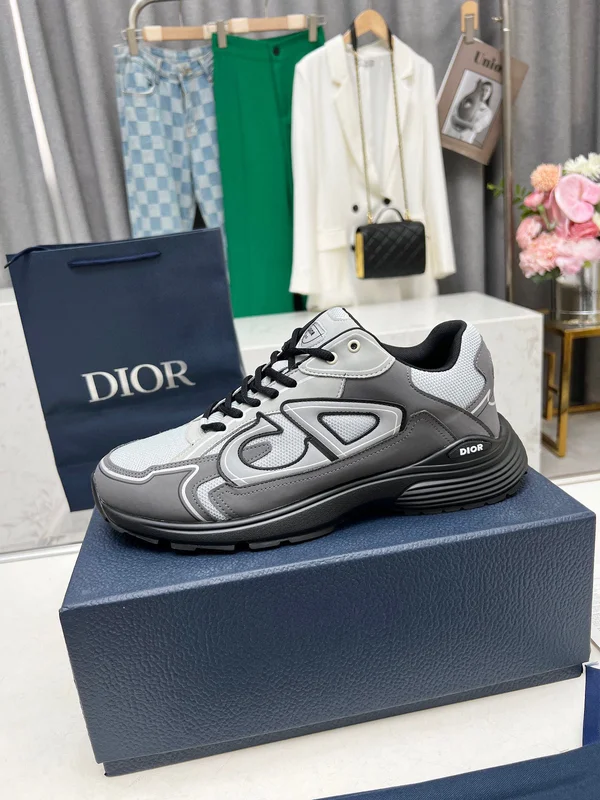 ディオールCDロゴ スニーカー