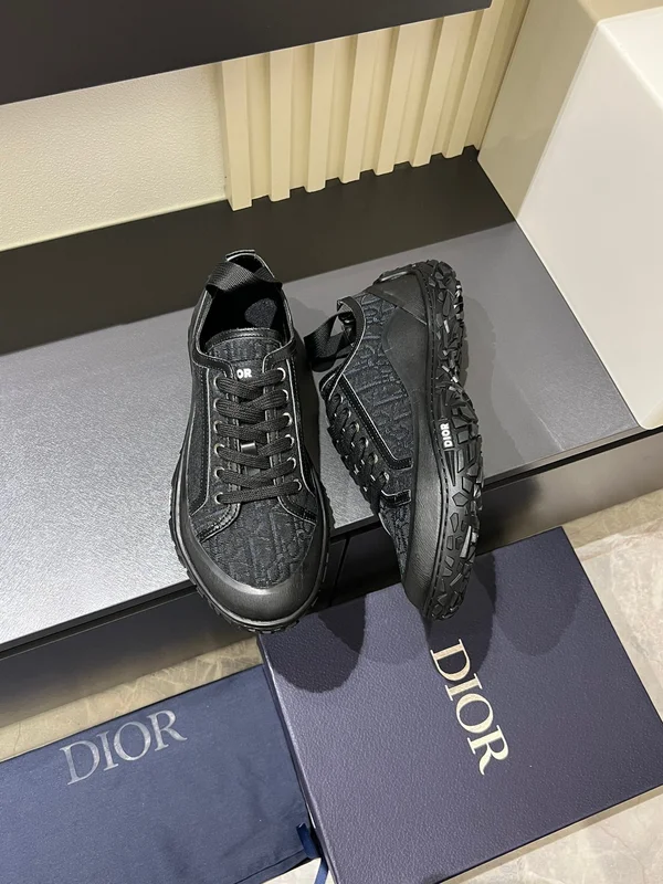 ディオールB28 ロートップ スニーカー