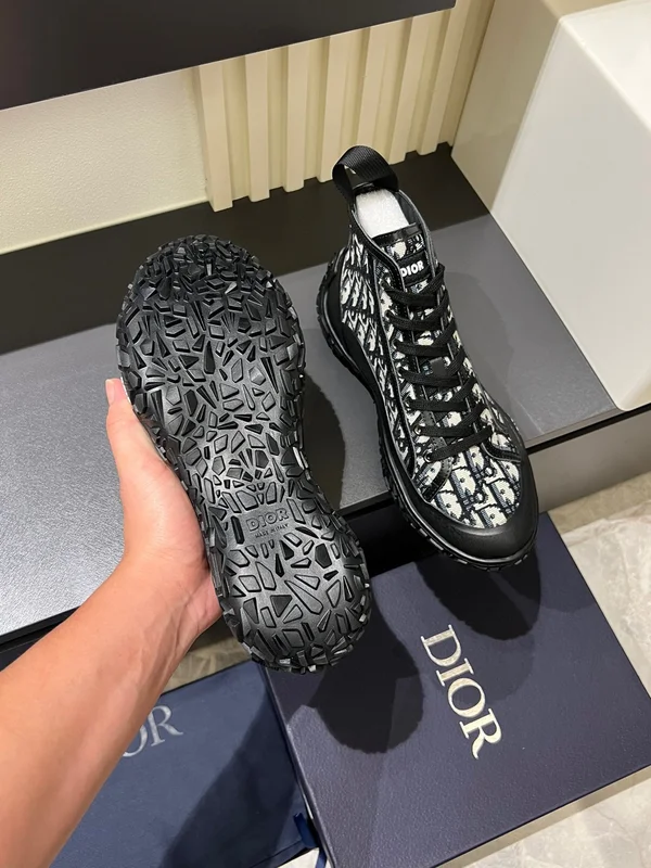 ディオール ジャガード スニーカー