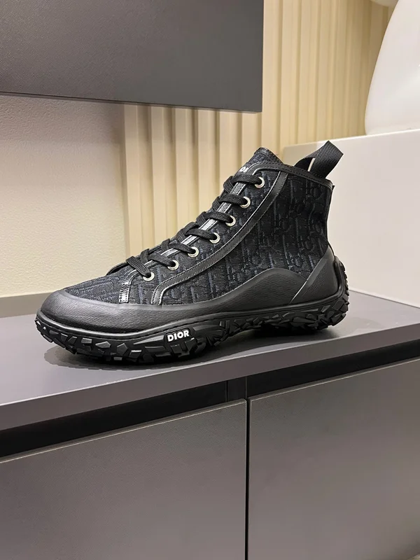 ディオール 厚底 スニーカー