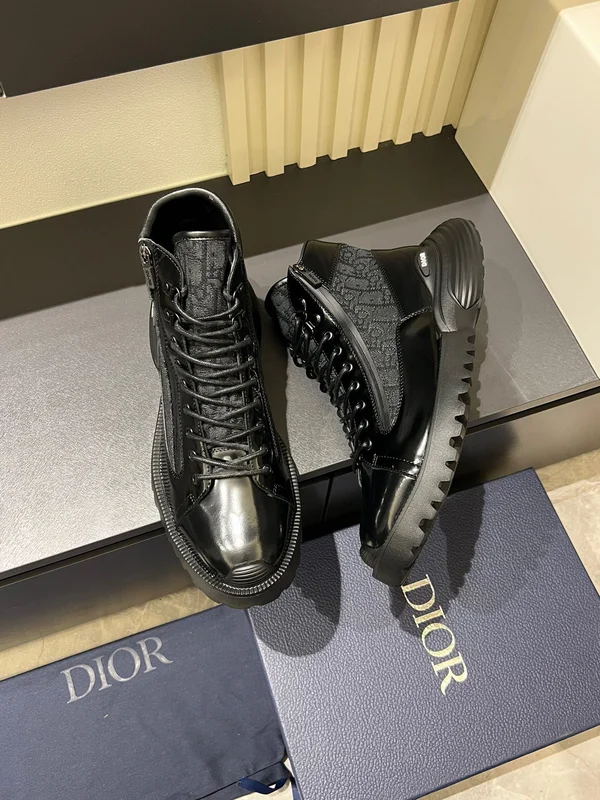 DIOR  ショートブーツ カーフレザー