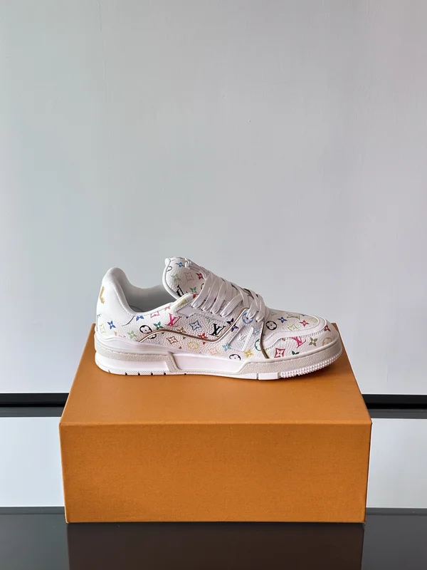 LV×TM ローカット スニーカー