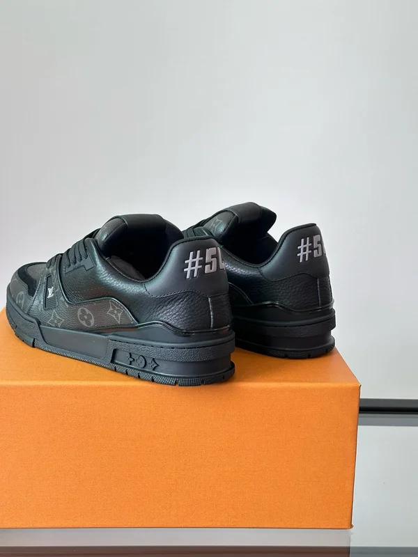 LV トレイナー マキシ スニーカー モノグラム