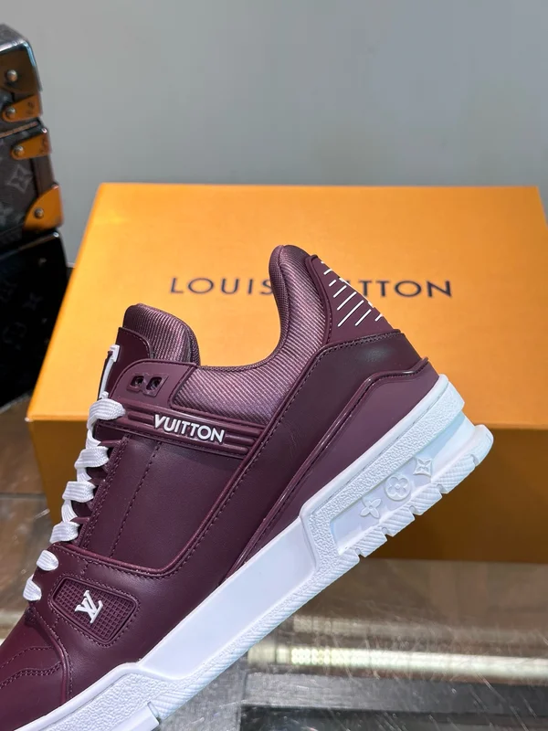 ルイヴィトン スニーカー ボルドー