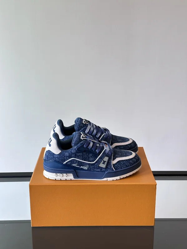 ルイヴィトン トレイナー・ライン スニーカー