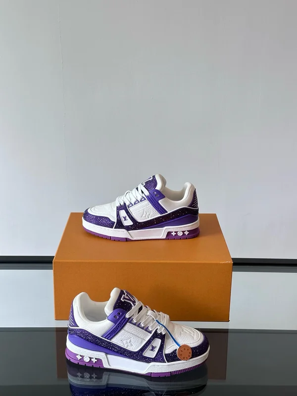 ルイヴィトン スニーカー コピー