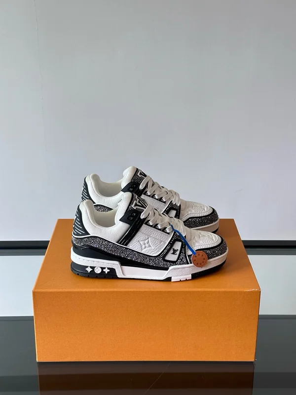 LV トレイナー マキシ スニーカー