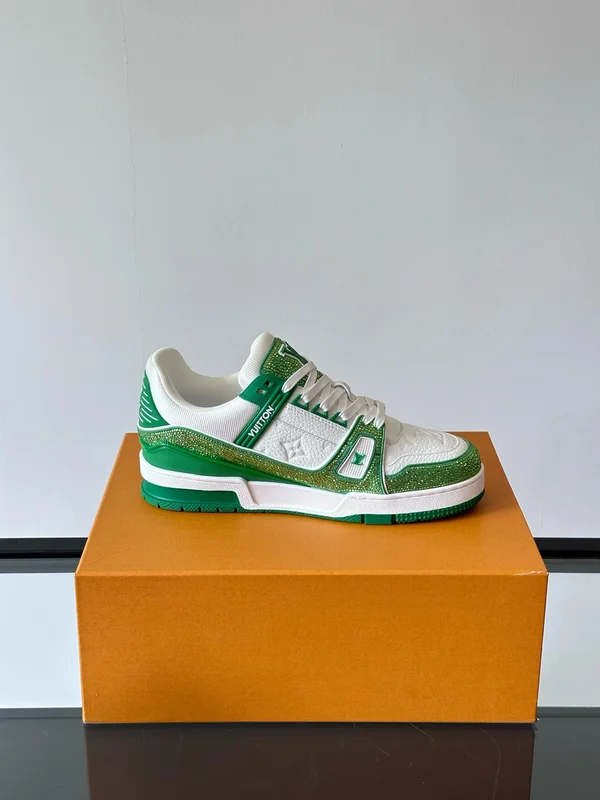 LOUIS VUITTON クリスタル スニーカー グリーン