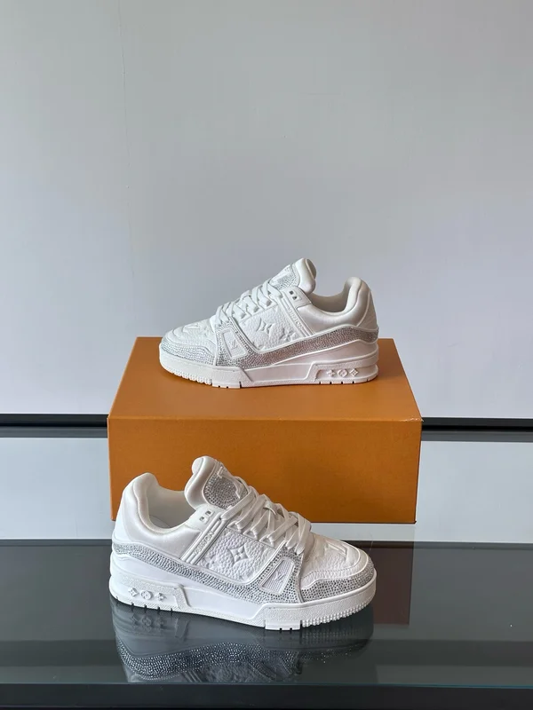 LV シグネチャー スニーカー