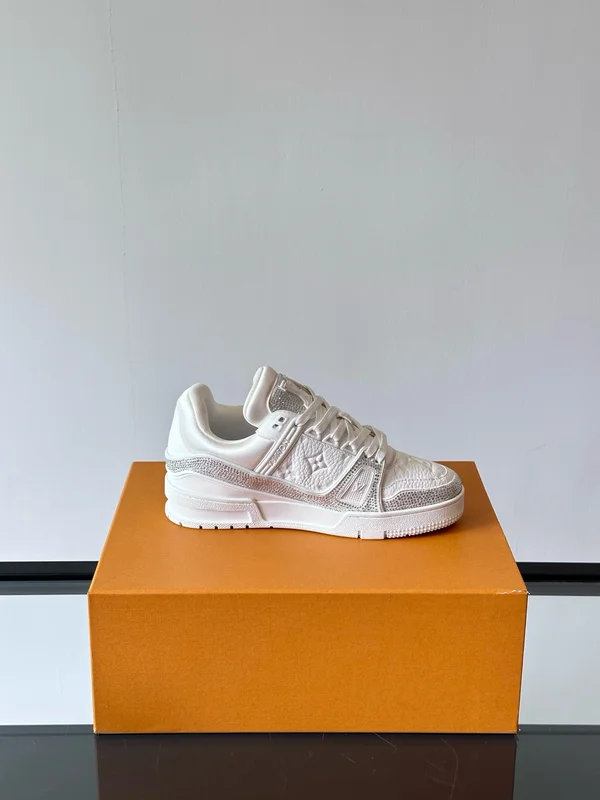 Vuitton トレイナー スニーカー