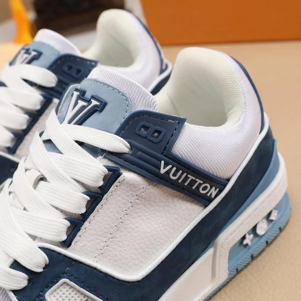 ルイヴィトン トレイナー スニーカー