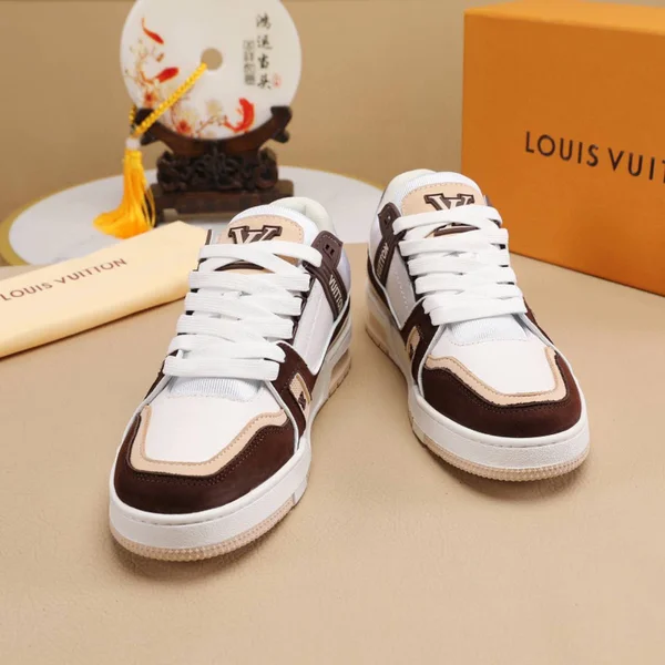 ルイヴィトン ウォーキングシューズ