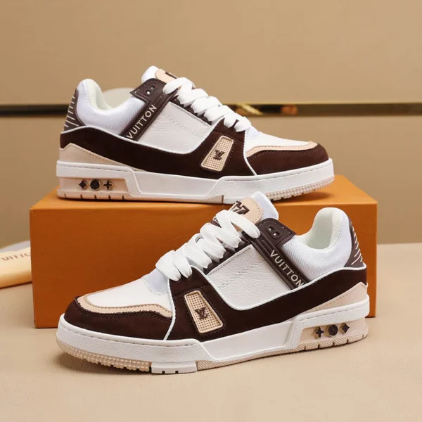 ルイヴィトン カジュアル スニーカー