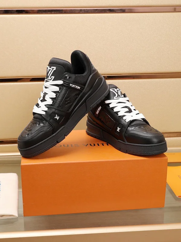 ヴィトン 靴 メンズ 人気