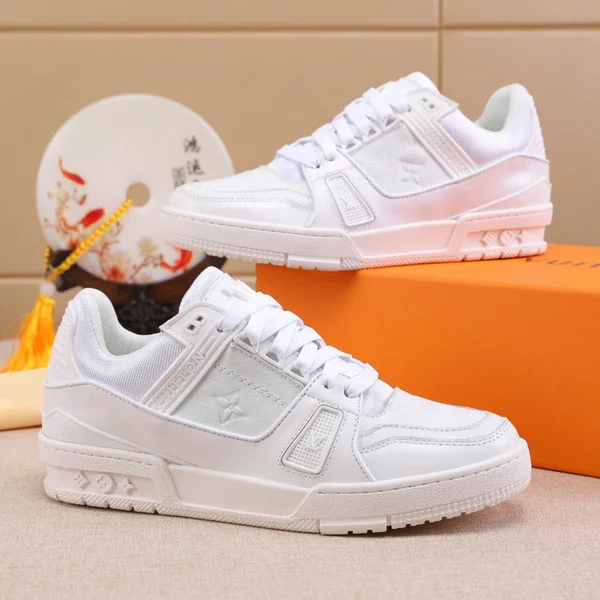 ルイヴィトン 靴 メンズ サイズ