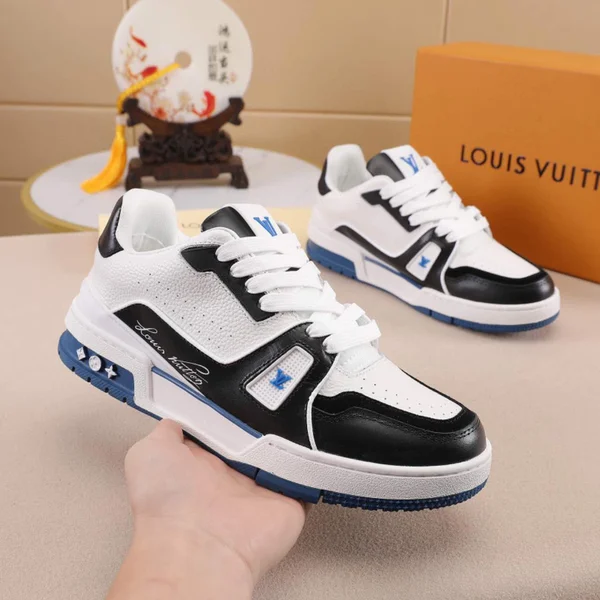 Louis Vuitton ロゴ シグネチャー スニーカー