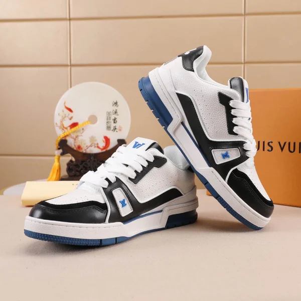 すぐ届く ルイヴィトン スポーツ カジュアルシューズ